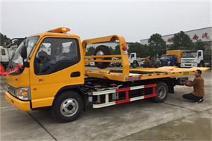 和义哪里有拖车服务